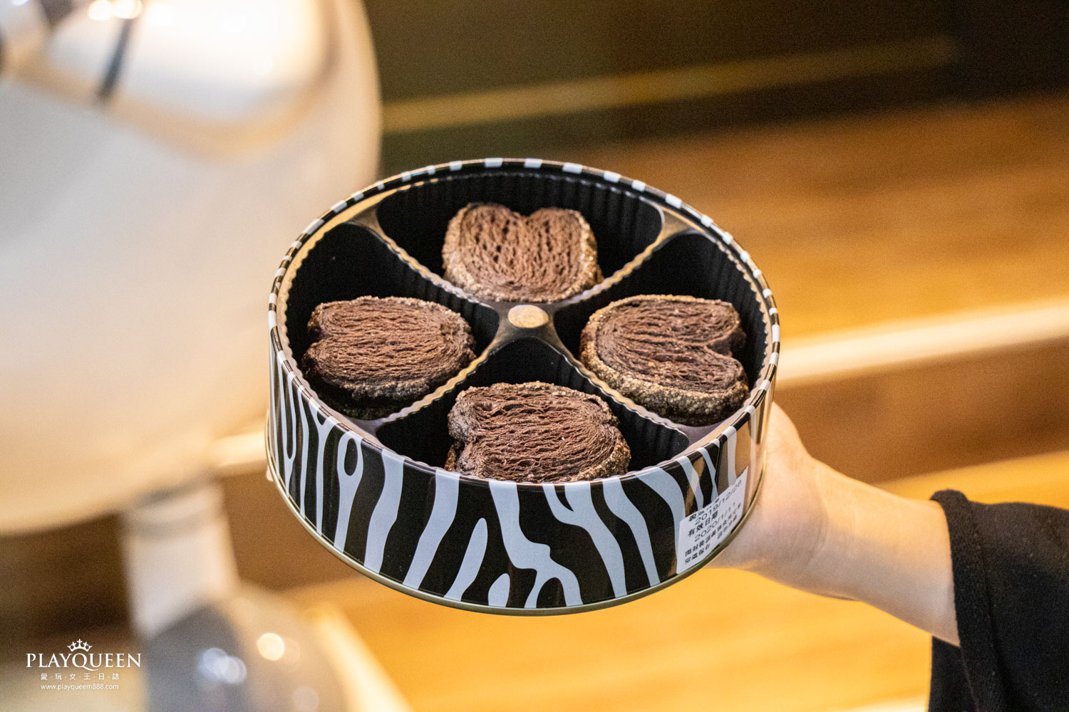 紅髮斑斑逢甲店