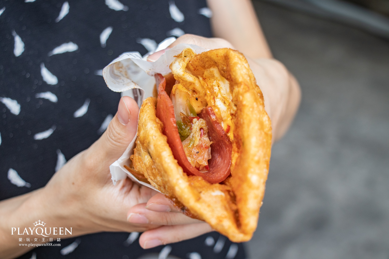 Boom炸蛋蔥油餅台中