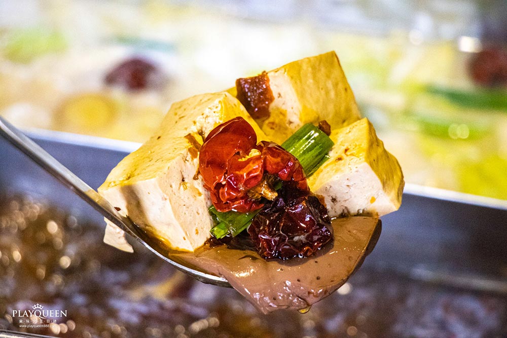 瓦庫麻辣鍋 WOW COOL