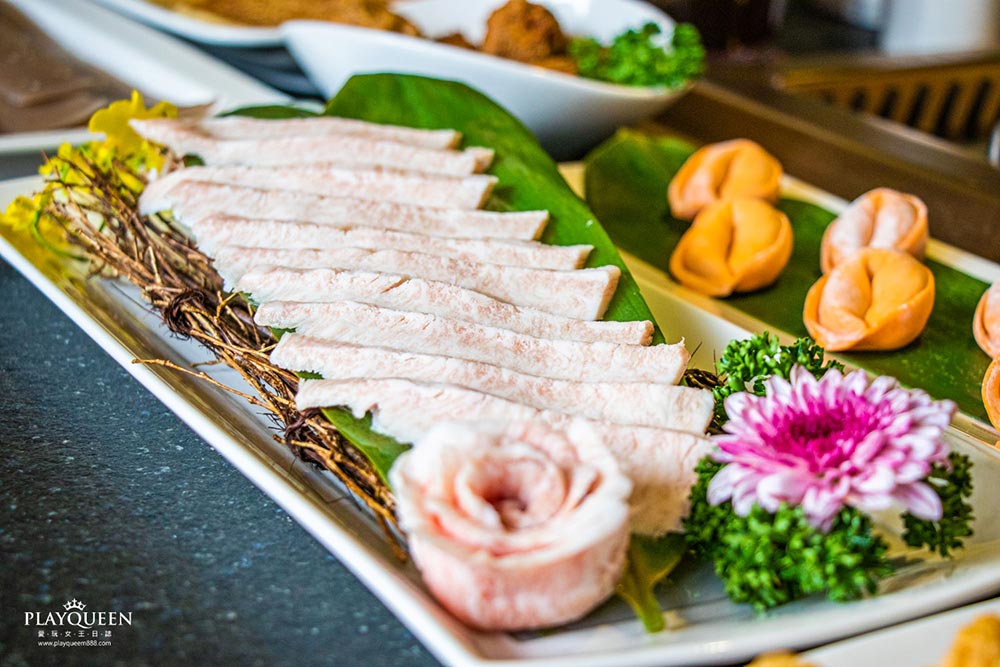 瓦庫麻辣鍋 WOW COOL