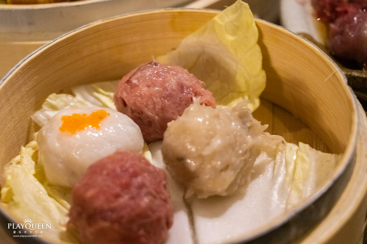 港式品鮮紅白火鍋