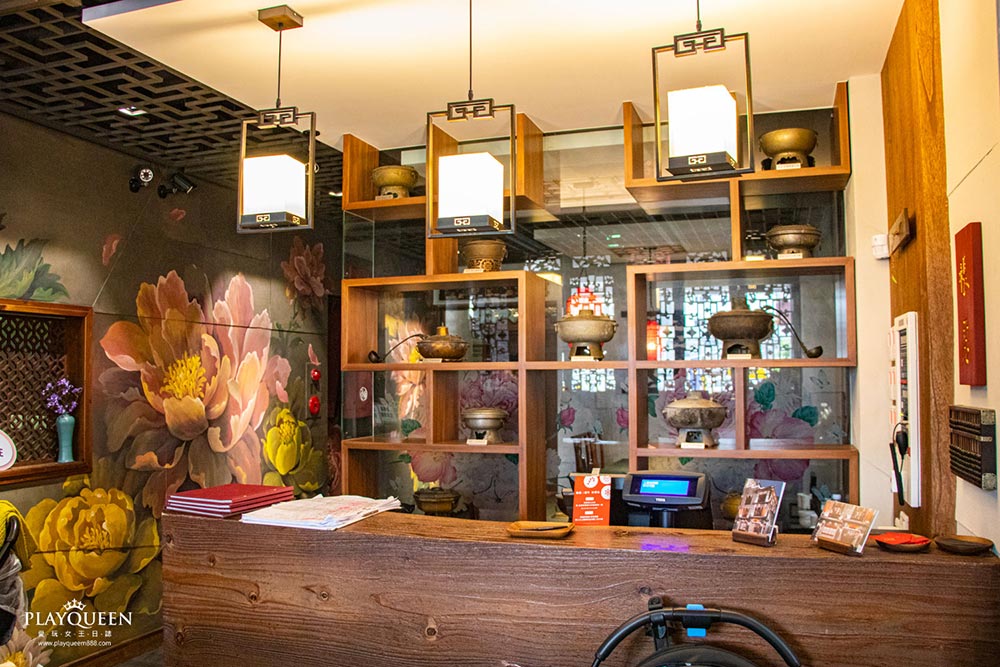 瓦庫麻辣鍋 WOW COOL