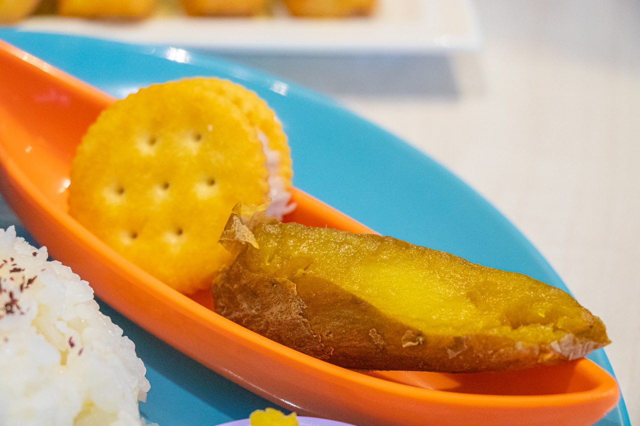 牛奶魚Milk Fish 牛奶魚Milk Fish