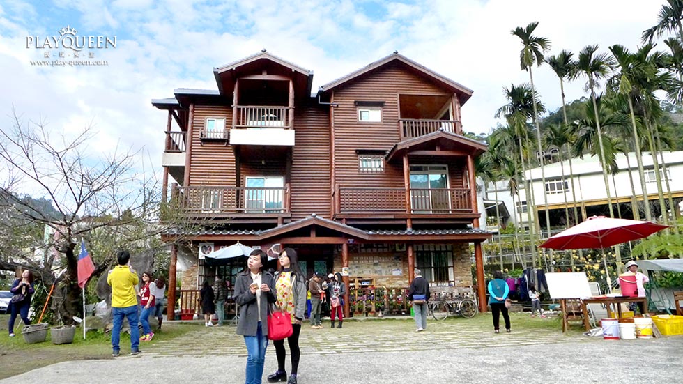 白毛台鮭魚葡萄