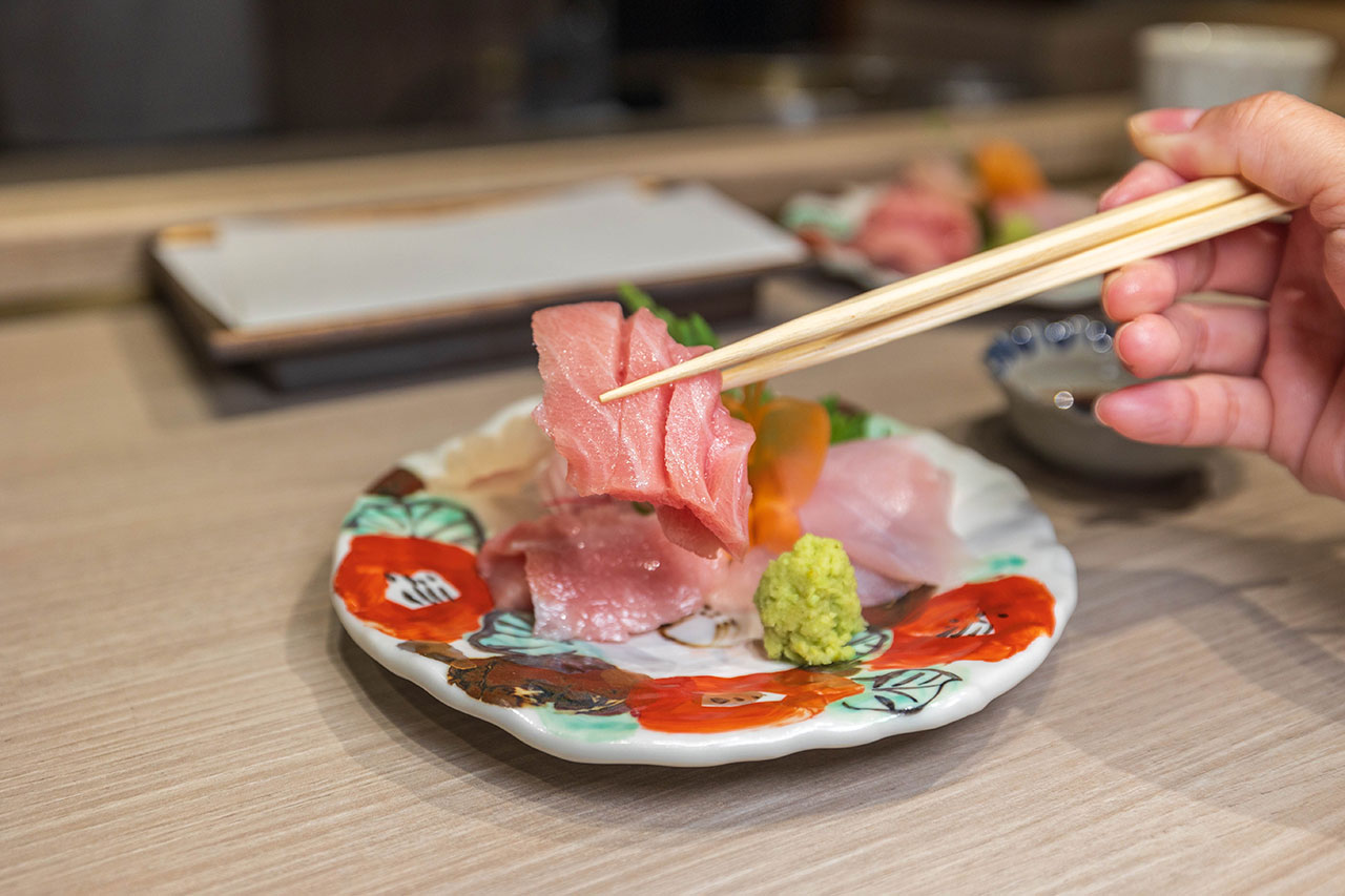 台中無菜單推薦船艙天 料理頂級天婦羅 Omakase 究極盛宴，九州松葉蟹、海膽鮪魚海苔包，最新2026台中北屯區美食推薦