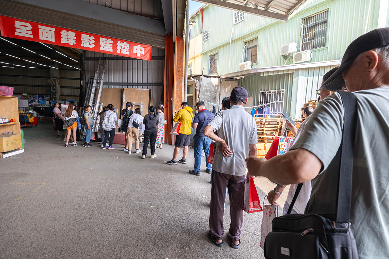 美力運動世界中清特賣會2026年10月年終開倉！限時13天童鞋、運動鞋、登山鞋1折起！特賣首6日早鳥再享8折，多款買一送一優惠等你拿！2026台中大雅鞋子特賣會