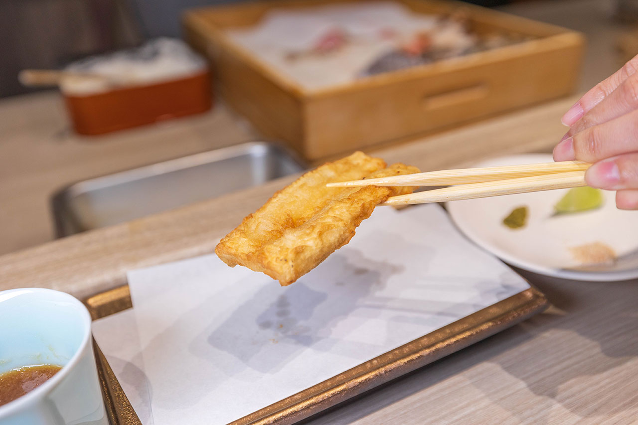 台中無菜單推薦船艙天 料理頂級天婦羅 Omakase 究極盛宴，九州松葉蟹、海膽鮪魚海苔包，最新2026台中北屯區美食推薦