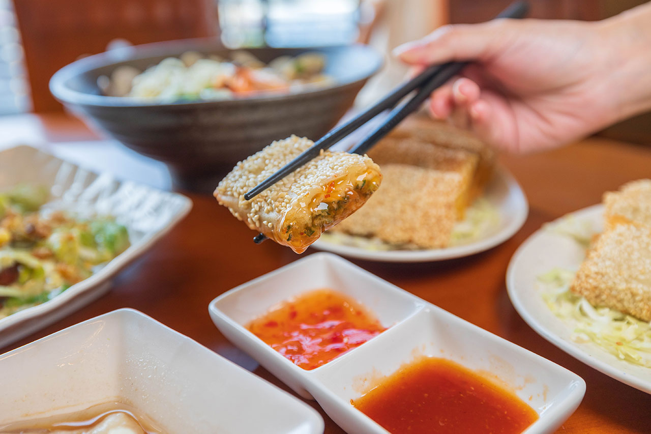 叁食初私房菜北屯店｜台中北屯美食推薦！4.9星中式合菜餐廳，尾牙、慶生台中聚餐餐廳推薦