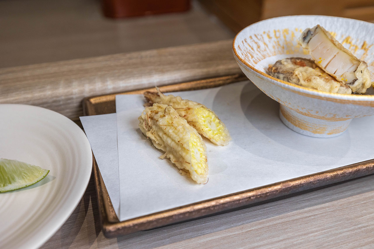 台中無菜單推薦船艙天 料理頂級天婦羅 Omakase 究極盛宴，九州松葉蟹、海膽鮪魚海苔包，最新2026台中北屯區美食推薦