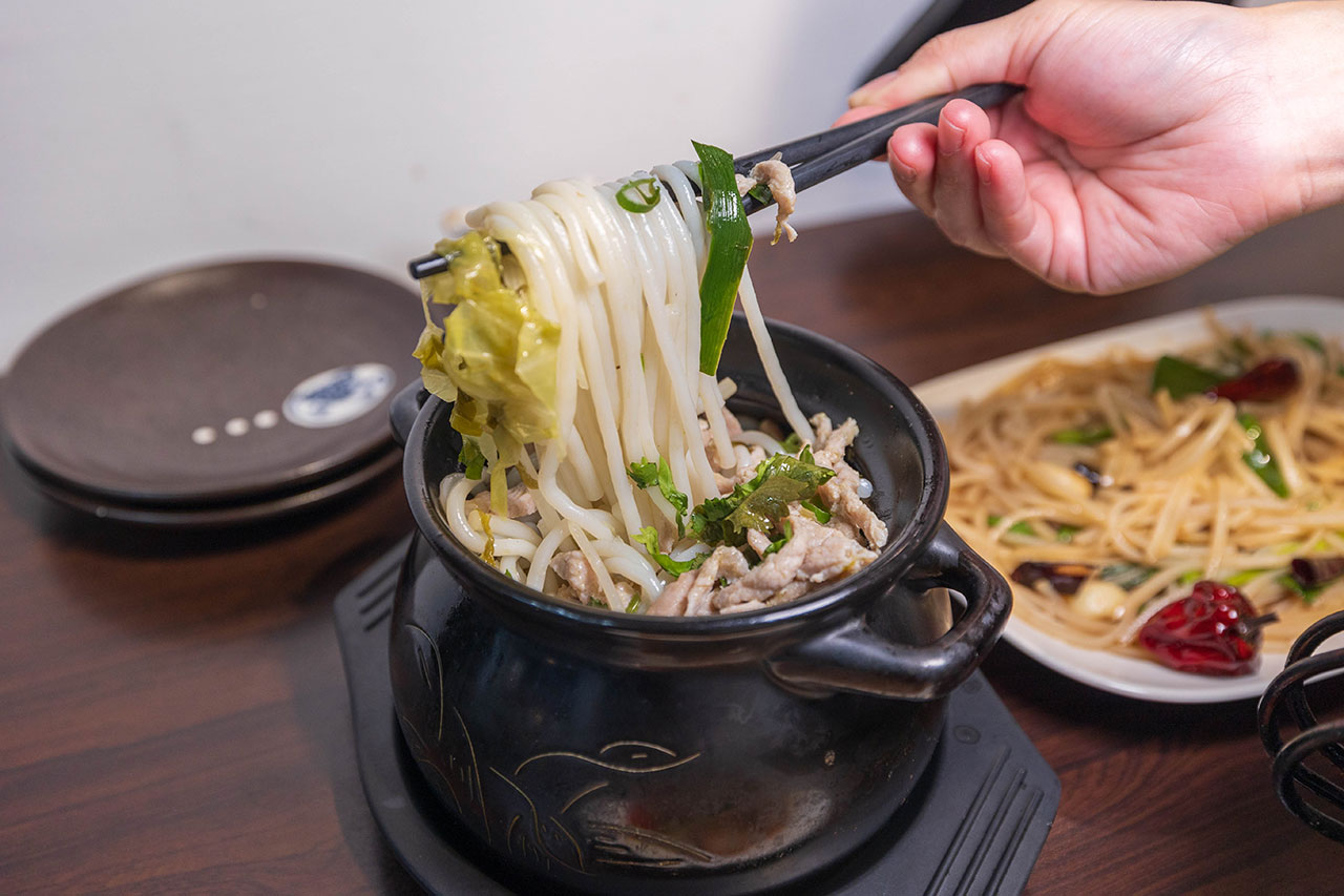 川麵道昌平店、超霸氣正宗四川烤魚、東北小地鍋、罐罐米線、2026台中北屯區美食推薦