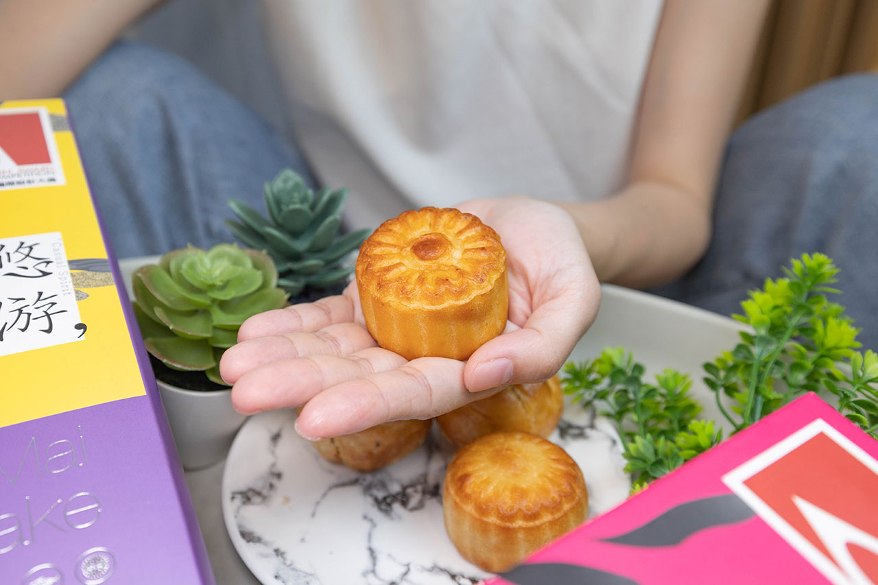 先麥中秋禮盒開箱，超強伴手禮推薦國宴點心，超美義大利國際設計大獎禮盒，芋頭酥、太陽餅、蛋黃酥，台中名產一盒全都有