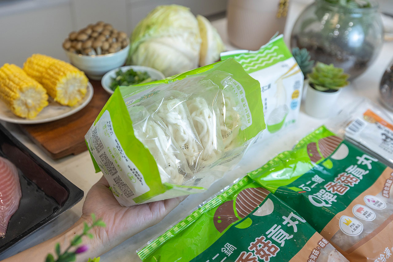 【全聯必買】母親節全家在家吃餐廳級美味！「聚+石二鍋」石二鍋烏龍麵、香菇貢丸，聚北海道昆布熬高湯神級必囤美味單品，5分鐘在家變出五星級溫馨大餐！