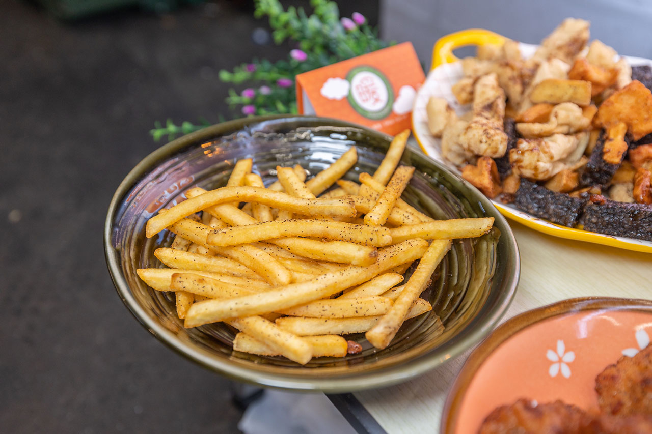 暖男炸雞通化店