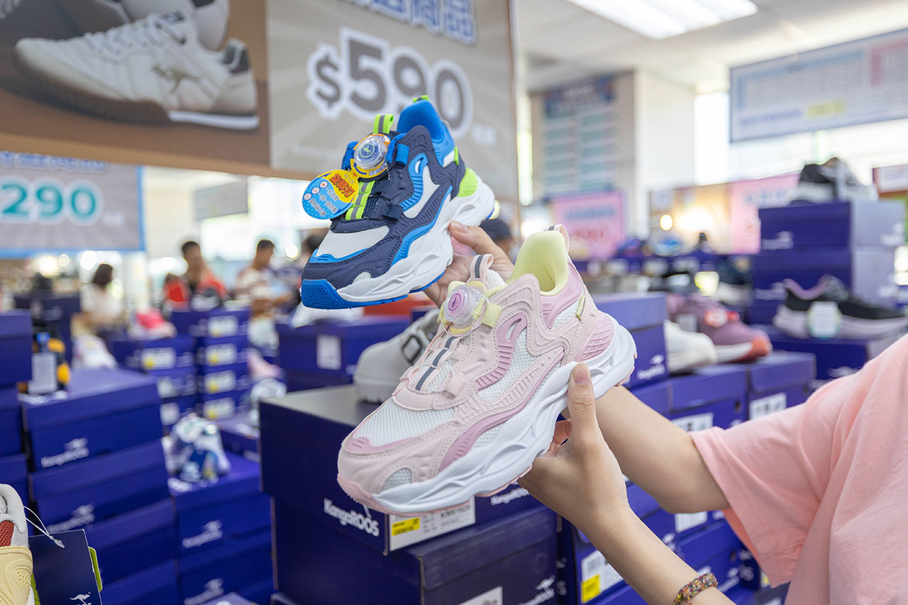 2026鞋子夏季特賣會來拉！美力運動世界大台北特賣會全館1折起！童鞋、運動鞋、戶外登山鞋、工作鞋全都超便宜，只有13天，早鳥活動前六日再打8折，買到賺到！