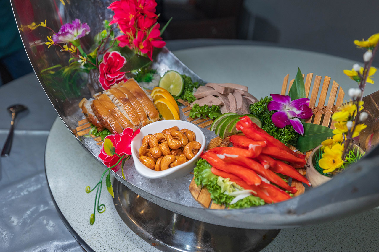 宸軒園粵菜海鮮｜超人氣新北合菜推薦！香港老師傅駐店，原汁原味港式料理，新北人尾牙聚餐必吃新店餐廳推薦，2025新店美食推薦