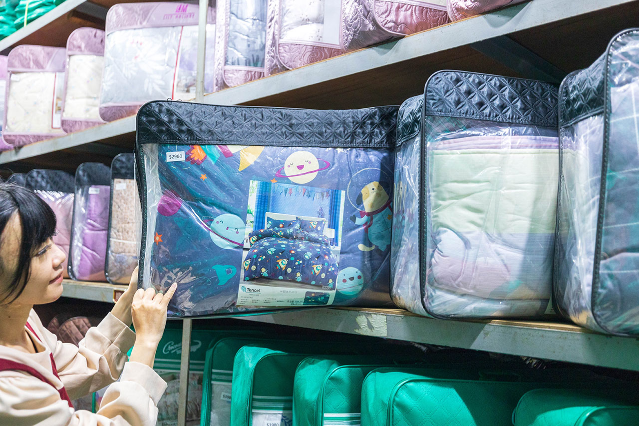 【台中大雅】2025法頌寢具原廠特賣會年末換季攻略！床包組、被單、枕頭，全館下殺1折起台中大雅2025法頌寢具原廠特賣會年末換季攻略！床包組、被單、枕頭，全館下殺1折起再買一送一，還有超多滿額好禮等你拿