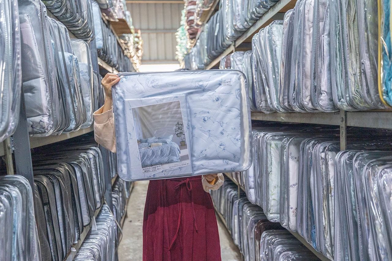 【台中大雅】2025法頌寢具原廠特賣會年末換季攻略！床包組、被單、枕頭，全館下殺1折起台中大雅2025法頌寢具原廠特賣會年末換季攻略！床包組、被單、枕頭，全館下殺1折起再買一送一，還有超多滿額好禮等你拿