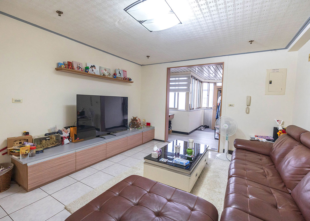 小蔡電器冷氣安裝全紀錄｜防塵保護、走線整齊、裝完還打掃，一條龍服務超貼心台中台北新竹買冷氣推薦＋三年保固加小蔡電器優惠總整理