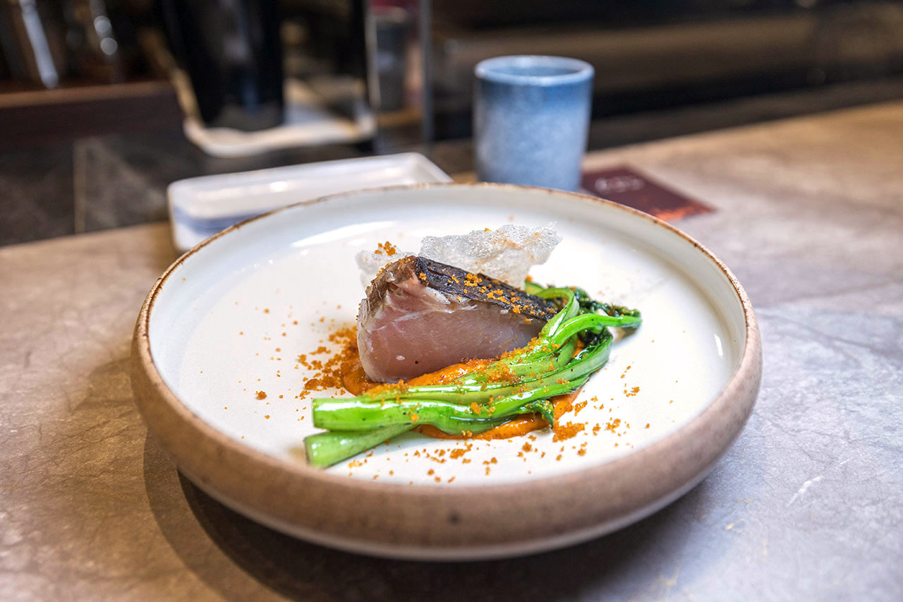 跃.YueFire直火小料理（躍）獨家直火炭燒！吃日本料理像看煙火秀，最新台中無菜單料理推薦！宵夜也能吃 2026 台中逢甲美食推薦