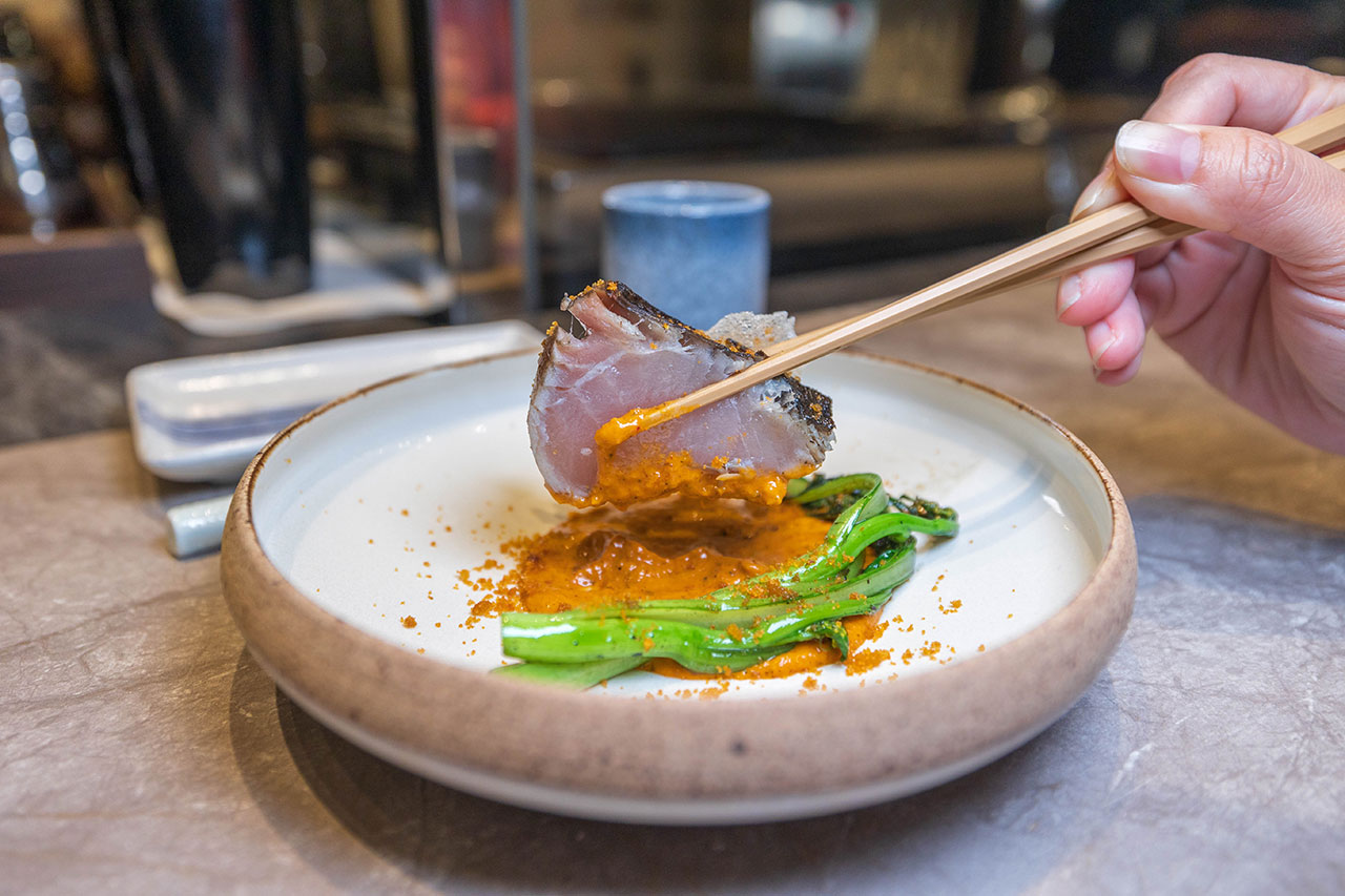 跃.YueFire直火小料理（躍）獨家直火炭燒！吃日本料理像看煙火秀，最新台中無菜單料理推薦！宵夜也能吃 2026 台中逢甲美食推薦