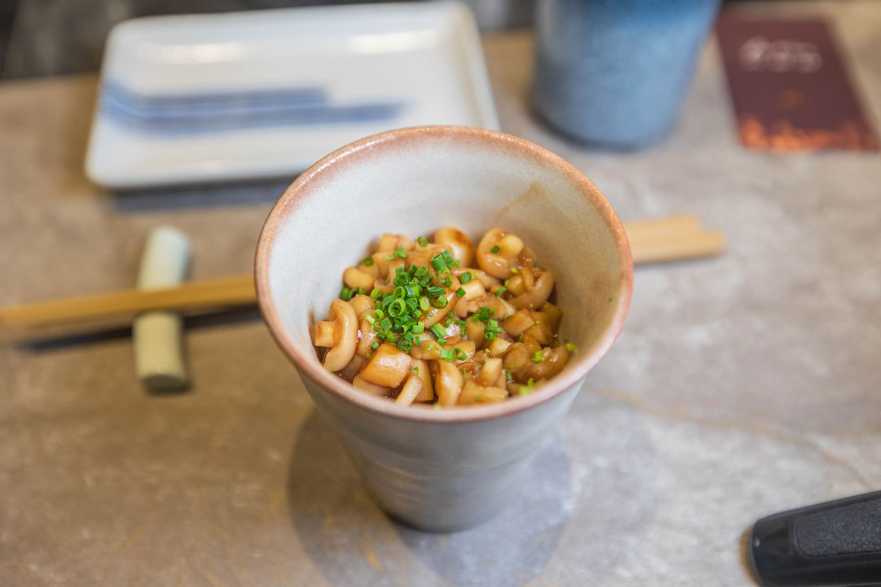 跃.YueFire直火小料理（躍）獨家直火炭燒！吃日本料理像看煙火秀，最新台中無菜單料理推薦！宵夜也能吃 2026 台中逢甲美食推薦