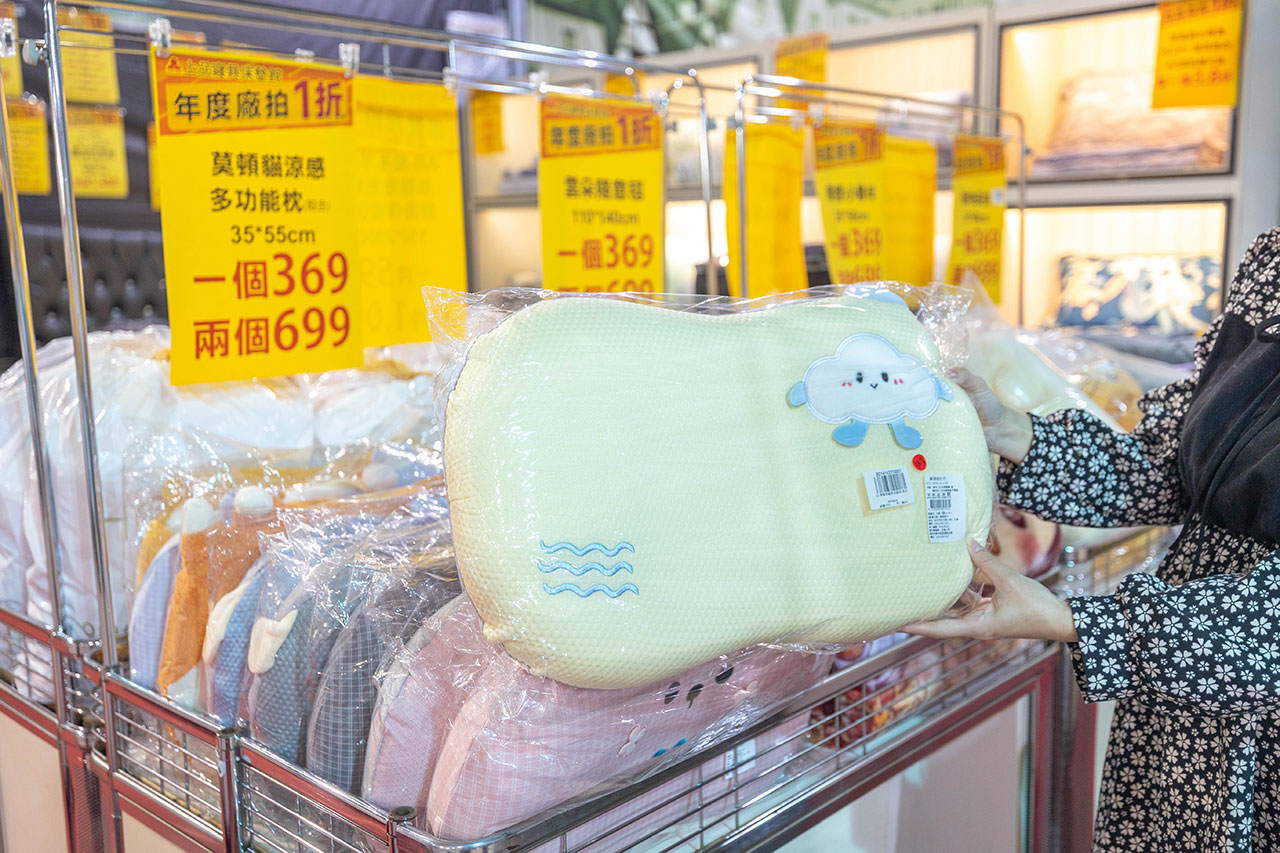 【台中北屯區寢具特賣會】上品寢具年度廠拍殺很大！1折起跳抗通膨，每日超便宜排隊攻略，幾米床包、進口名床手刀搶晚來就沒了!