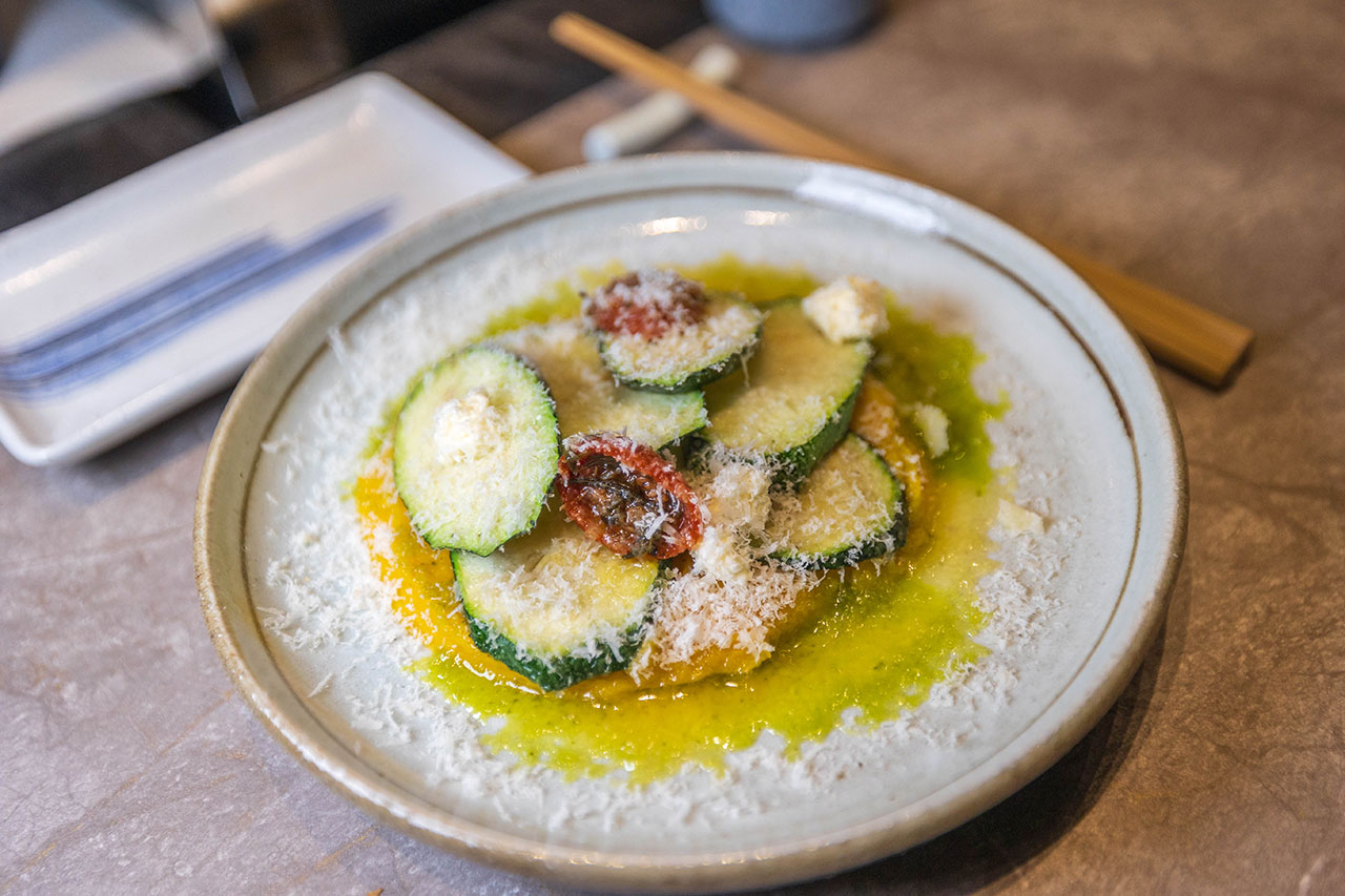 跃.YueFire直火小料理（躍）獨家直火炭燒！吃日本料理像看煙火秀，最新台中無菜單料理推薦！宵夜也能吃 2026 台中逢甲美食推薦