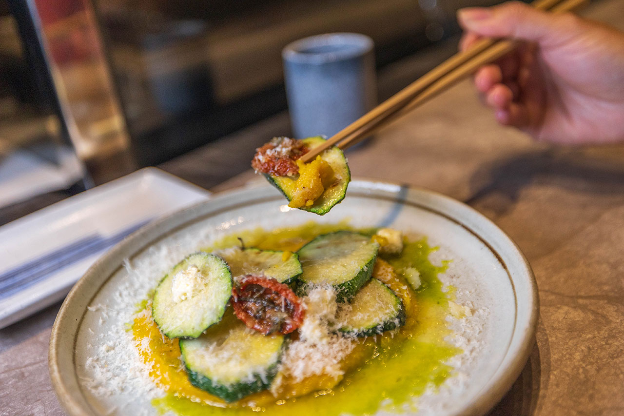 跃.YueFire直火小料理（躍）獨家直火炭燒！吃日本料理像看煙火秀，最新台中無菜單料理推薦！宵夜也能吃 2026 台中逢甲美食推薦