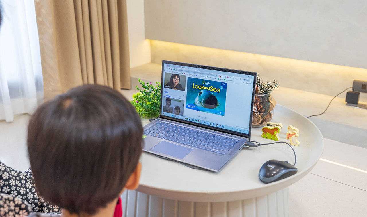 兒童英文啟蒙秘訣！TutorABC Kids 國家地理雜誌教材，唱跳帶動教學讓4-6歲兒童愛上的兒童英文課程推薦！