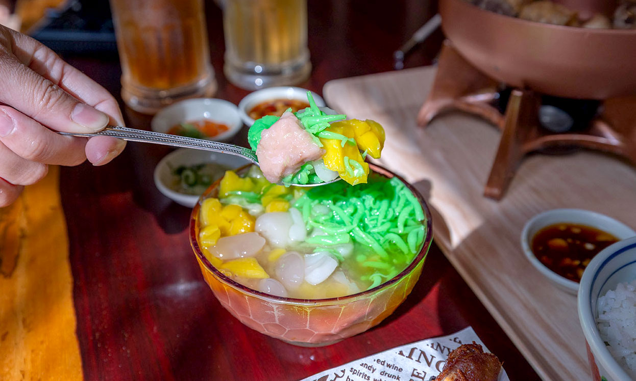 來馬食光｜苗栗親子餐廳推薦，超豐盛南洋料理冬季限定鍋物，南洋甜點下午茶美食吃到爽，2026頭份火鍋推薦！