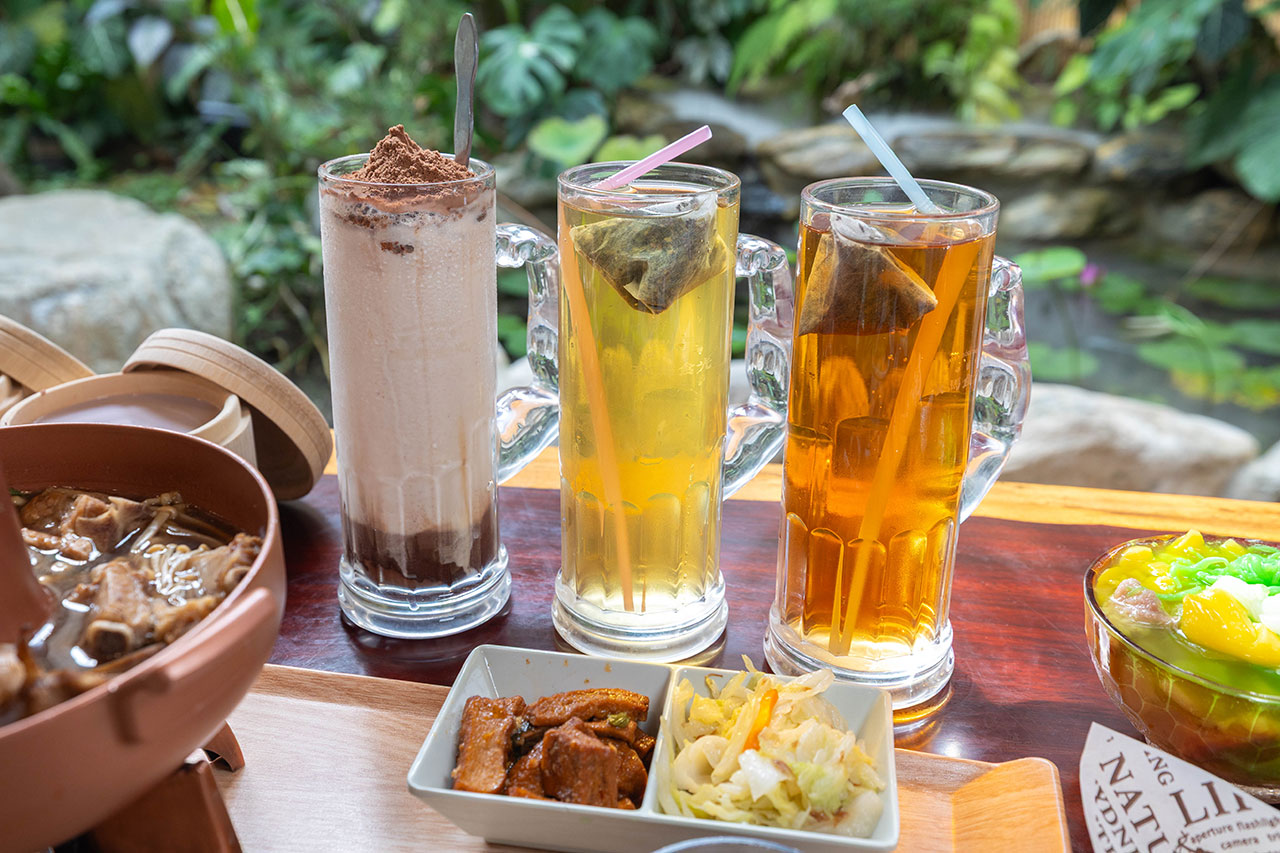 來馬食光｜苗栗親子餐廳推薦，超豐盛南洋料理冬季限定鍋物，南洋甜點下午茶美食吃到爽，2026頭份火鍋推薦！