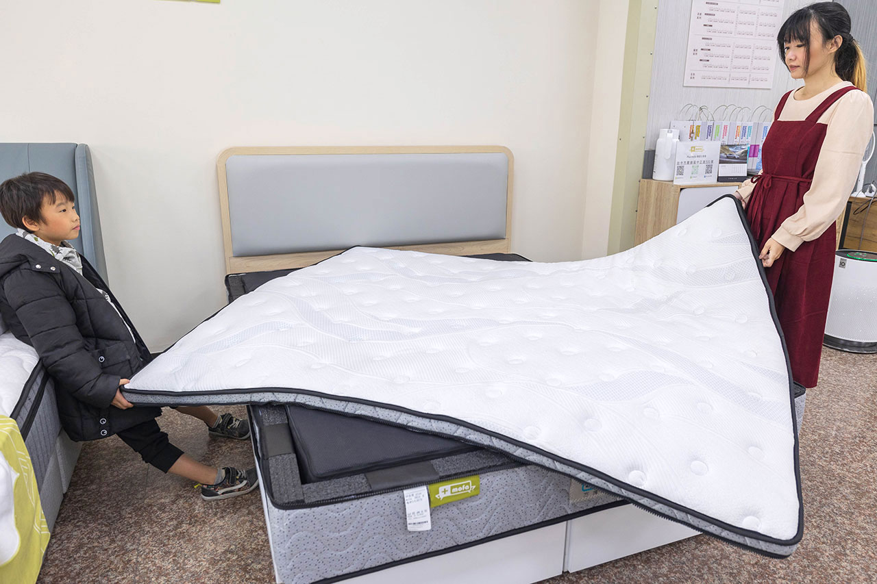 Plus mofa方塊舒床墊｜女王年節獨家開團優惠7折起再送好送滿，親膚天絲獨立筒模組化床墊，打造你的床墊黃金比例，2026床墊推薦