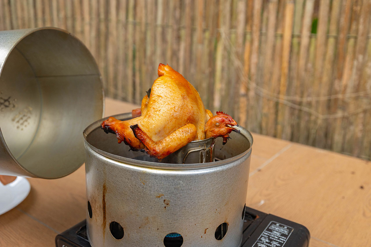 不遠山莊｜苗栗三義超美台灣合掌村，露營野奢營火烤肉聚餐，跳跳床、滑梯，超美鹿角咖啡吃喝玩樂一次滿足！2026苗栗景點推薦