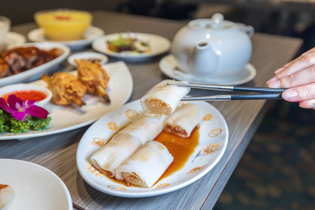 瀚熙軒茶餐廳｜新天地美食與西洋博物館藝境時光之旅：2026台中東區美食推薦！結合千件歐洲古董與創意港式飲茶的台中隱藏版聚餐首選