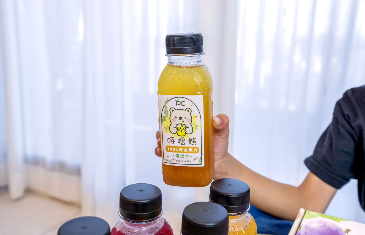 《噗嚕噗嚕晶凍》童趣版彈珠台禮盒：2026必買團購下午茶首選！巨峰葡萄果肉x沖繩雪鹽水蜜桃！《呼嚕熊》鮮果冷壓榨果汁全系列大推薦