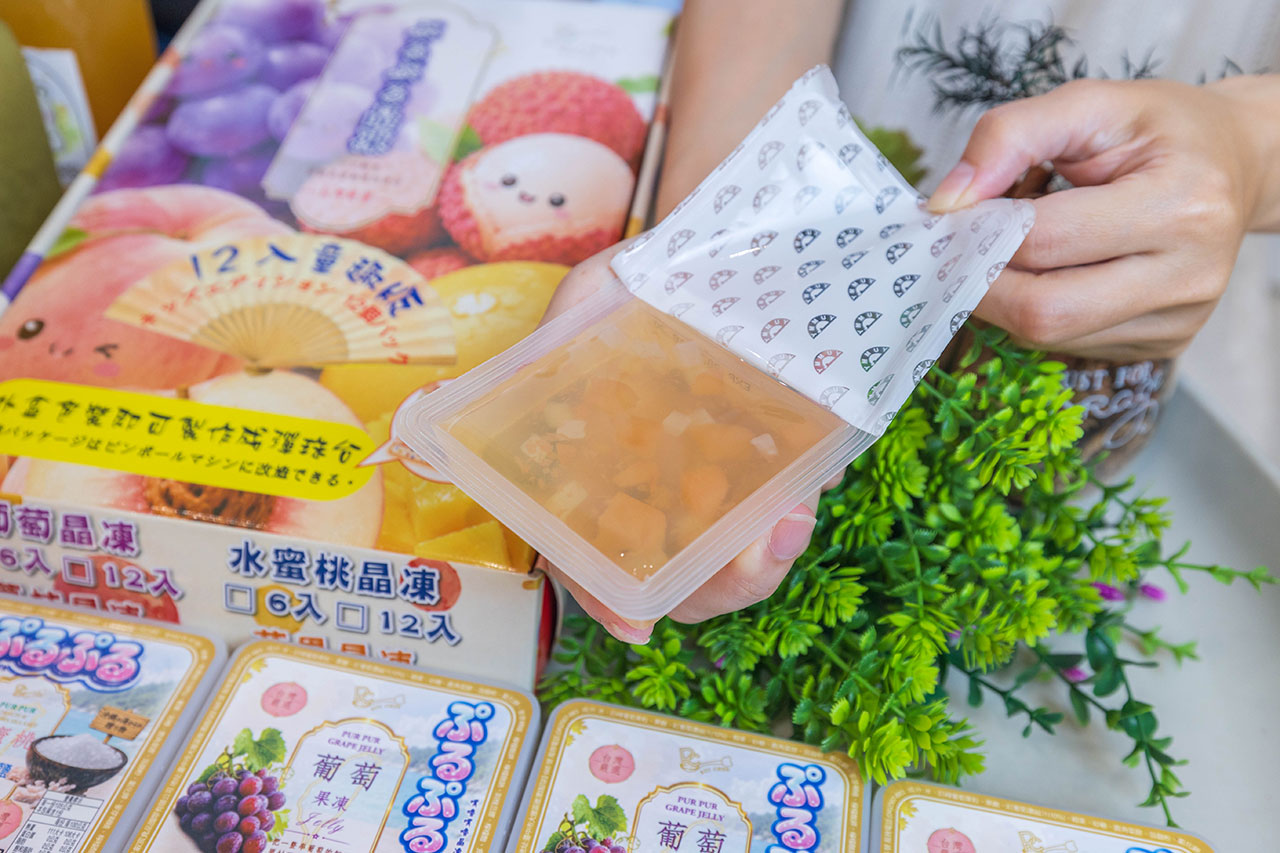 《噗嚕噗嚕晶凍》童趣版彈珠台禮盒：2026必買團購下午茶首選！巨峰葡萄果肉x沖繩雪鹽水蜜桃！《呼嚕熊》鮮果冷壓榨果汁全系列大推薦