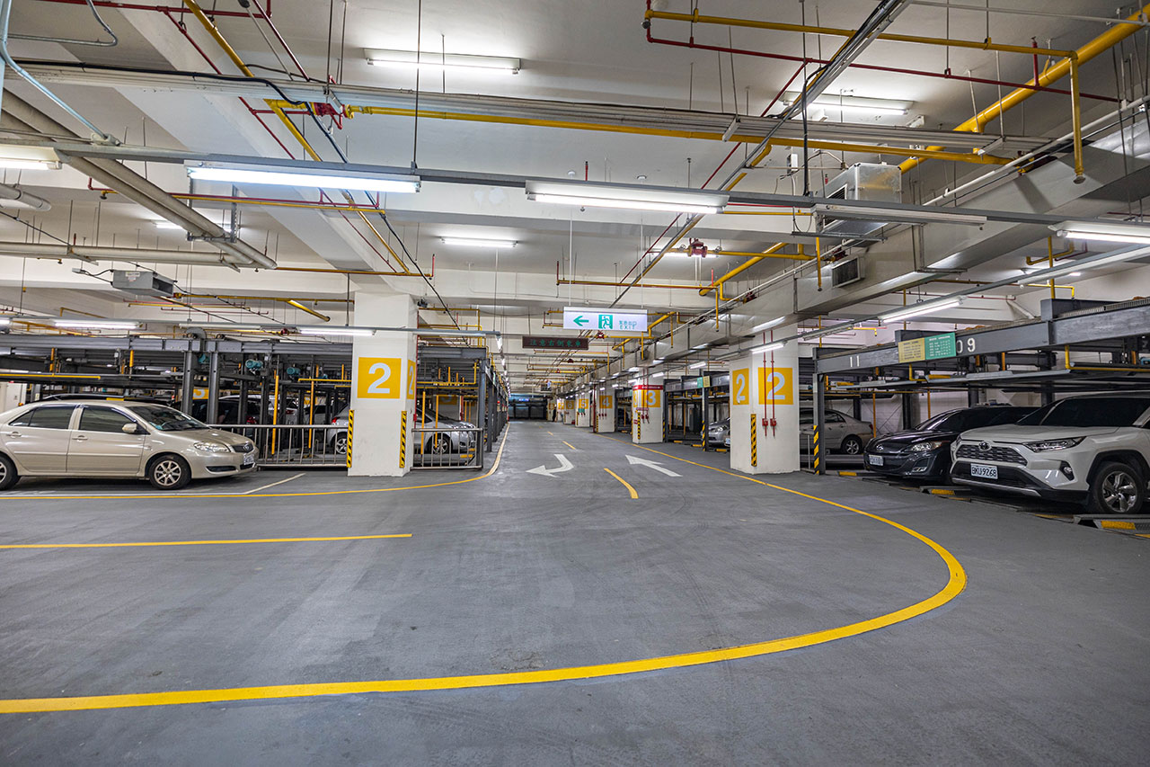 狂一鍋酸菜魚台南中山店｜2025台南美食推薦｜台南中西區火鍋推薦