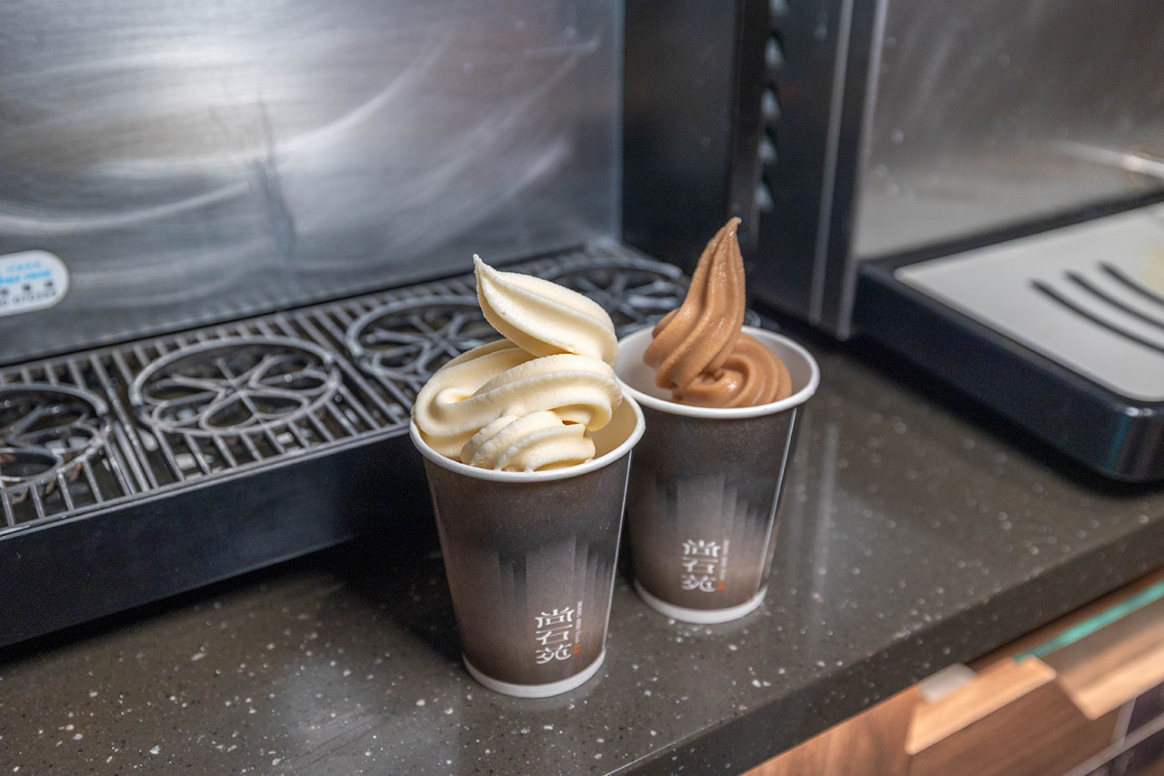 尚石苑石頭火鍋太平店｜台中超推火鍋吃到飽40種配料無限自助吧，台味特色美食滷肉飯、麵線糊、牛肉丼多種美食吃到爽，2026台中太平美食推薦