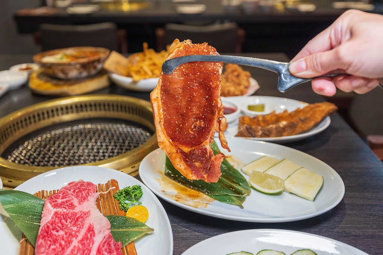 火火燒肉販賣所台中公益店｜台中超高4.9分評價燒肉，台中寵物友善燒肉餐廳推薦，一番賞、巨無霸飲品，超多慶生好禮拿到滿，台中市南屯區美食推薦