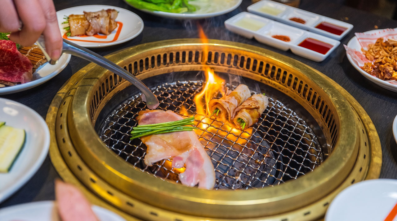 火火燒肉販賣所台中公益店｜台中超高4.9分評價燒肉，台中寵物友善燒肉餐廳推薦，一番賞、巨無霸飲品，超多慶生好禮拿到滿，台中市南屯區美食推薦