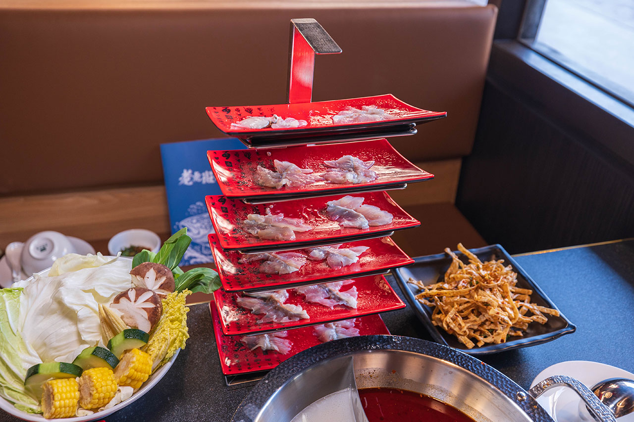 【2026台中火鍋推薦】老虎斑斑·赤斑涮｜全台首創石斑魚火鍋專賣！燜製清油鴛鴦鍋麻辣湯鮮魚湯，最新台中北屯火鍋新店報到！