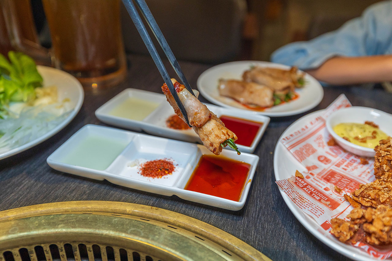 火火燒肉販賣所台中公益店｜台中超高4.9分評價燒肉，台中寵物友善燒肉餐廳推薦，一番賞、巨無霸飲品，超多慶生好禮拿到滿，台中市南屯區美食推薦