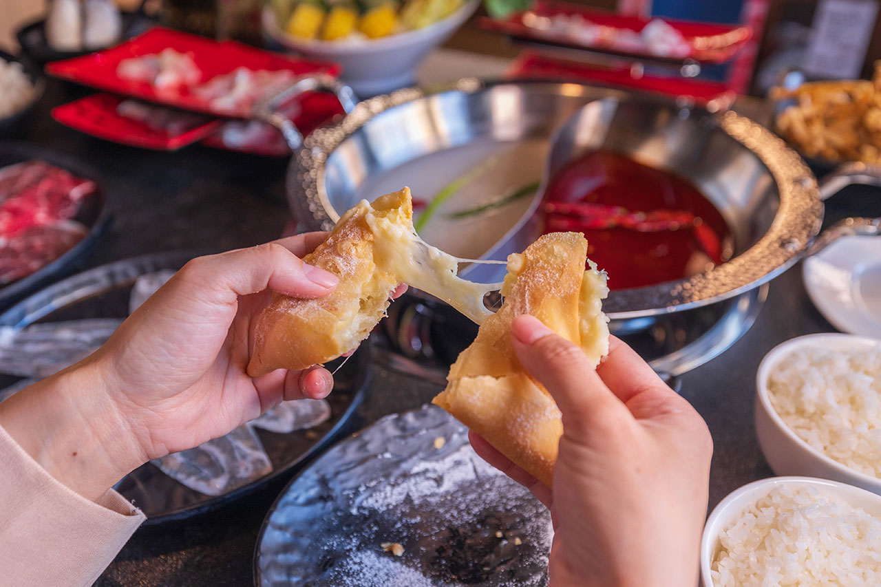 【2026台中火鍋推薦】老虎斑斑·赤斑涮｜全台首創石斑魚火鍋專賣！燜製清油鴛鴦鍋麻辣湯鮮魚湯，最新台中北屯火鍋新店報到！