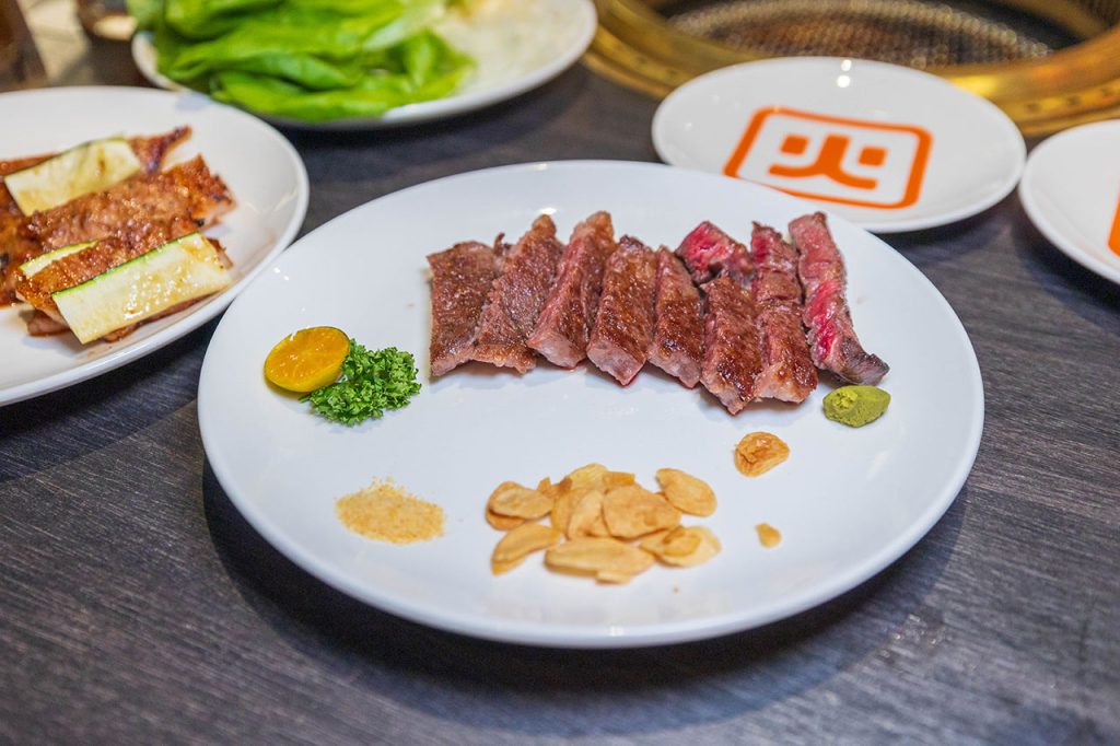 火火燒肉販賣所台中公益店｜台中超高4.9分評價燒肉，台中寵物友善燒肉餐廳推薦，一番賞、巨無霸飲品，超多慶生好禮拿到滿，台中市南屯區美食推薦