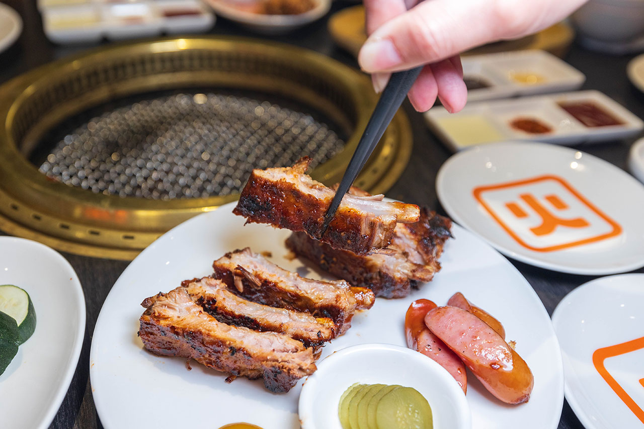 火火燒肉販賣所台中公益店｜台中超高4.9分評價燒肉，台中寵物友善燒肉餐廳推薦，一番賞、巨無霸飲品，超多慶生好禮拿到滿，台中市南屯區美食推薦