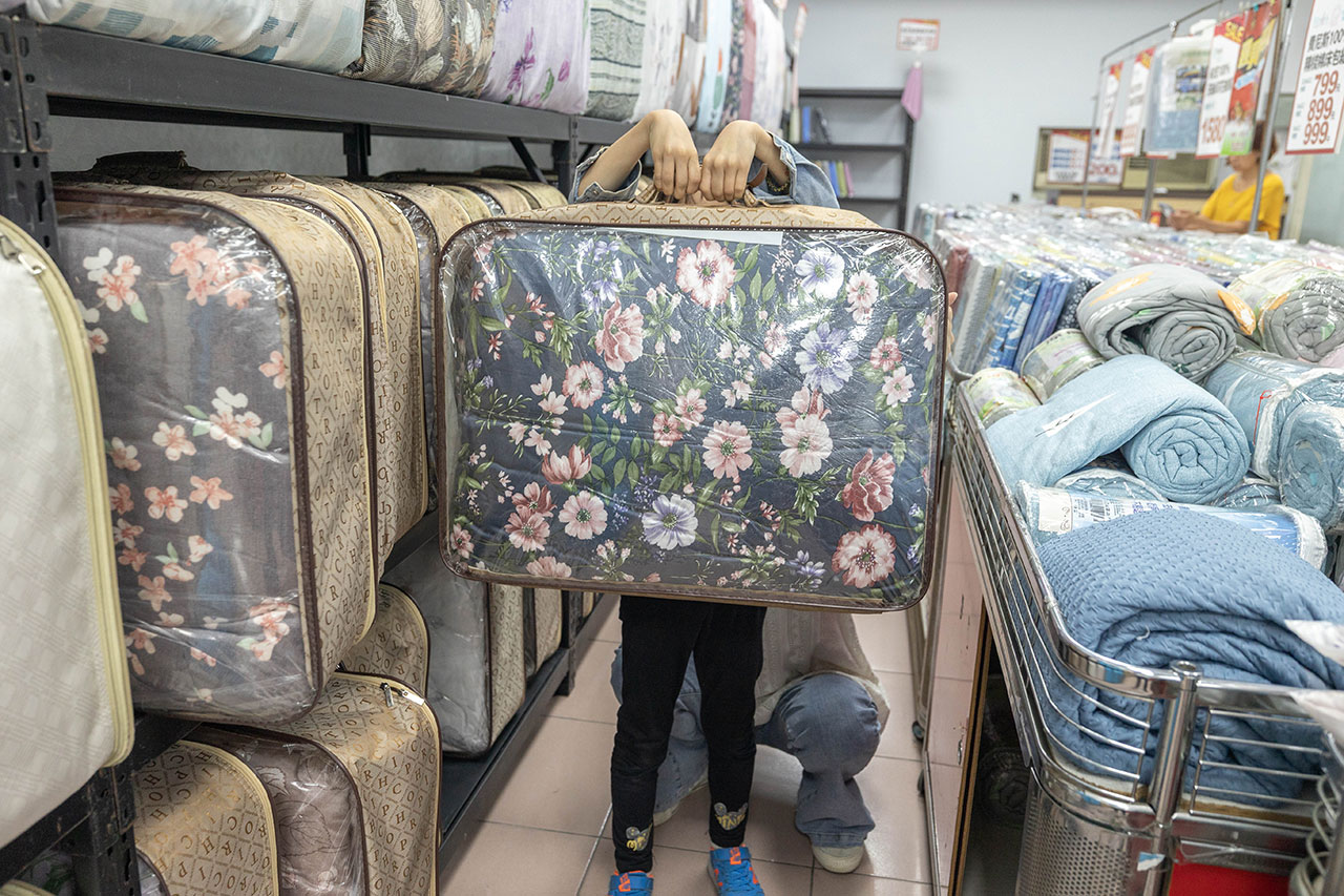 多寶寢具暢貨中心！最新草屯寢具特賣會開倉，天絲床包、枕頭、被子、床墊全館 2 折起！最新 2026 草屯寢具特賣會