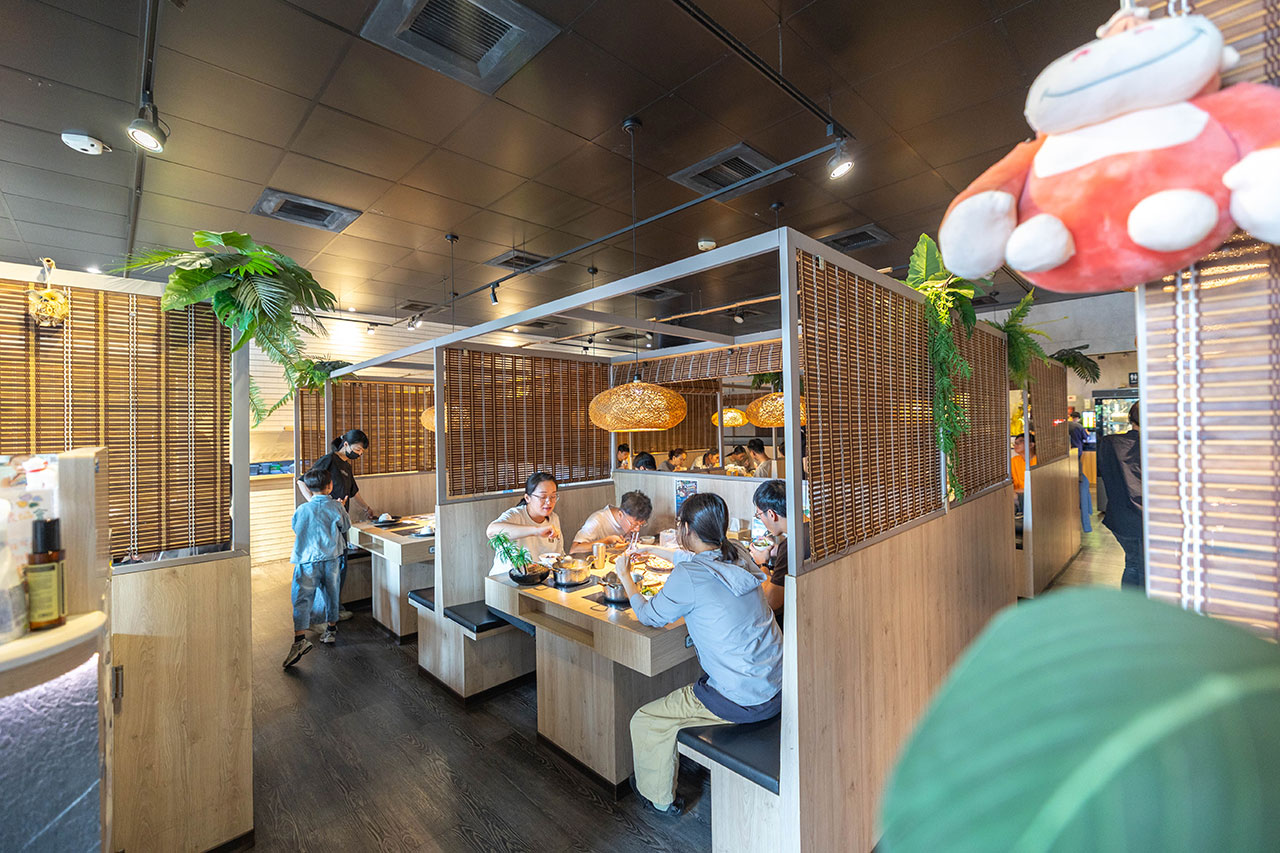 鍋泰暖 大里店，台中吃到飽泰式南洋火鍋，超強生日禮幾歲生日送幾片肉！夏日火鍋首選328起，台中大里美食推薦