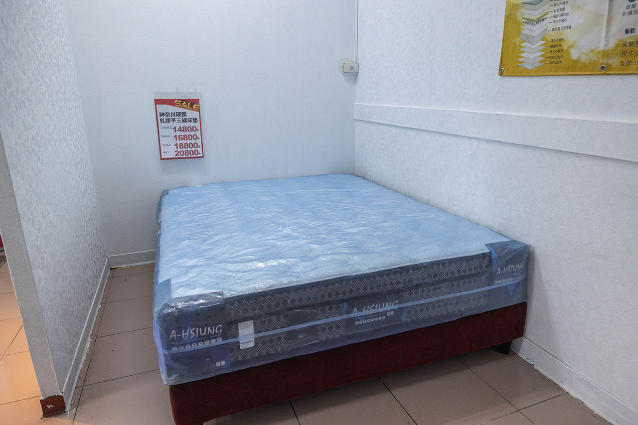 多寶寢具暢貨中心！最新草屯寢具特賣會開倉，天絲床包、枕頭、被子、床墊全館 2 折起！最新 2026 草屯寢具特賣會