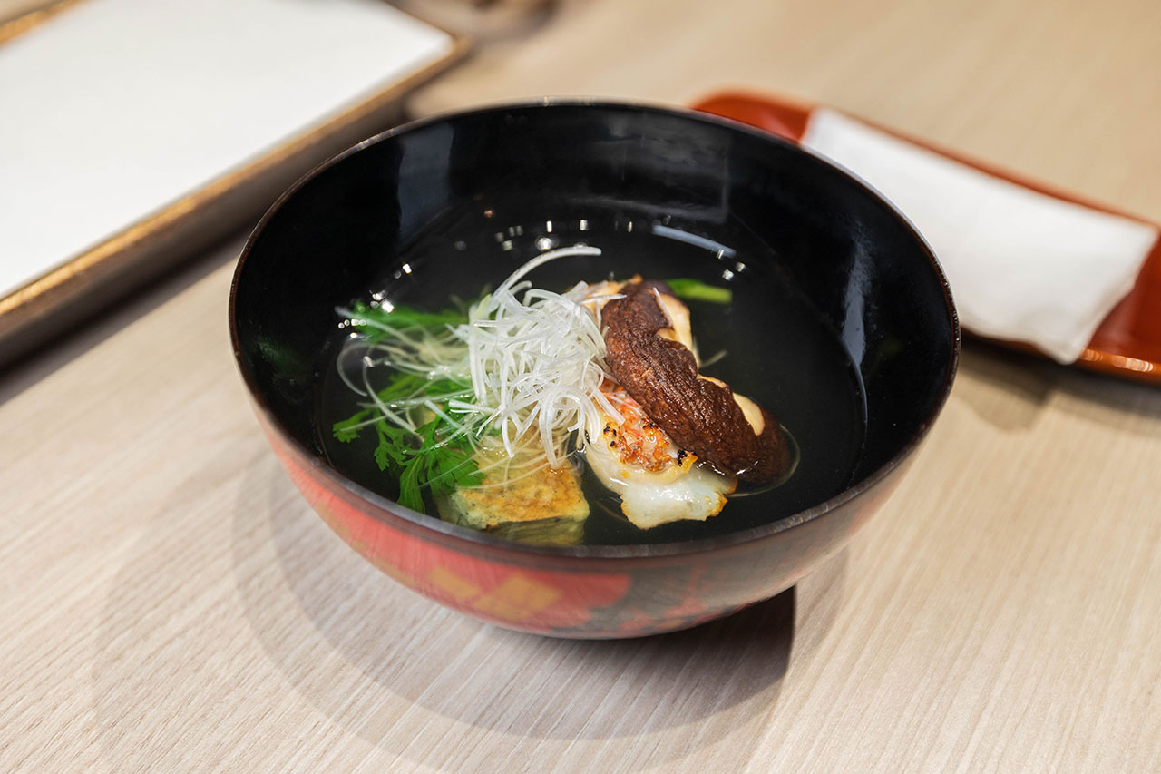 台中無菜單推薦船艙天 料理頂級天婦羅 Omakase 究極盛宴，九州松葉蟹、海膽鮪魚海苔包，最新2026台中北屯區美食推薦